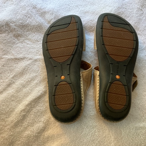 Clarks sandals - Picture 2 of 3